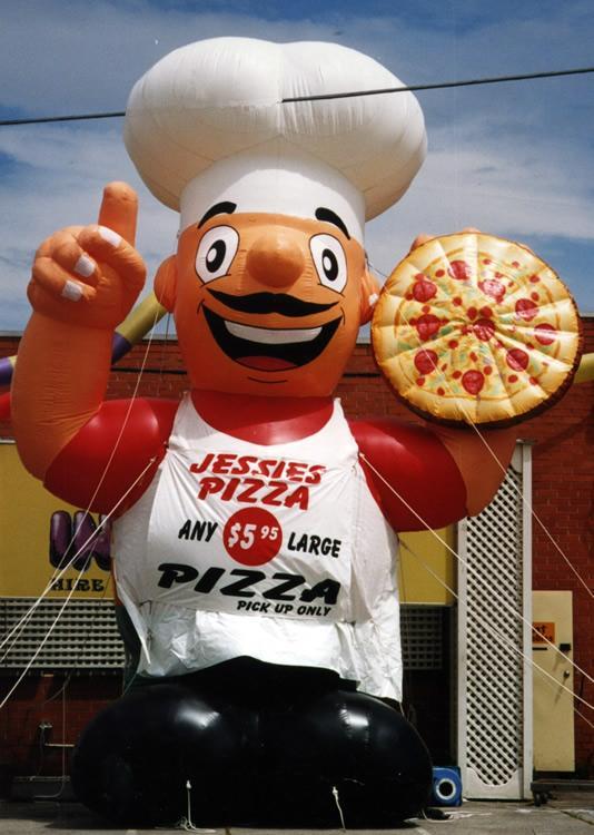 Jesies-pizza-inflatable