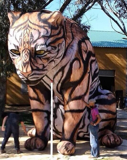 tiger-inflatable