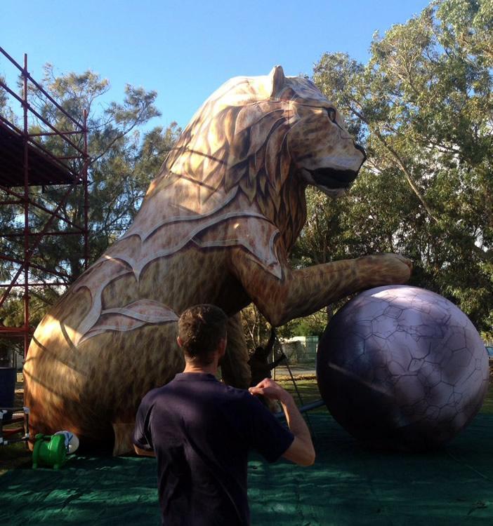 giant-lion-inflatable