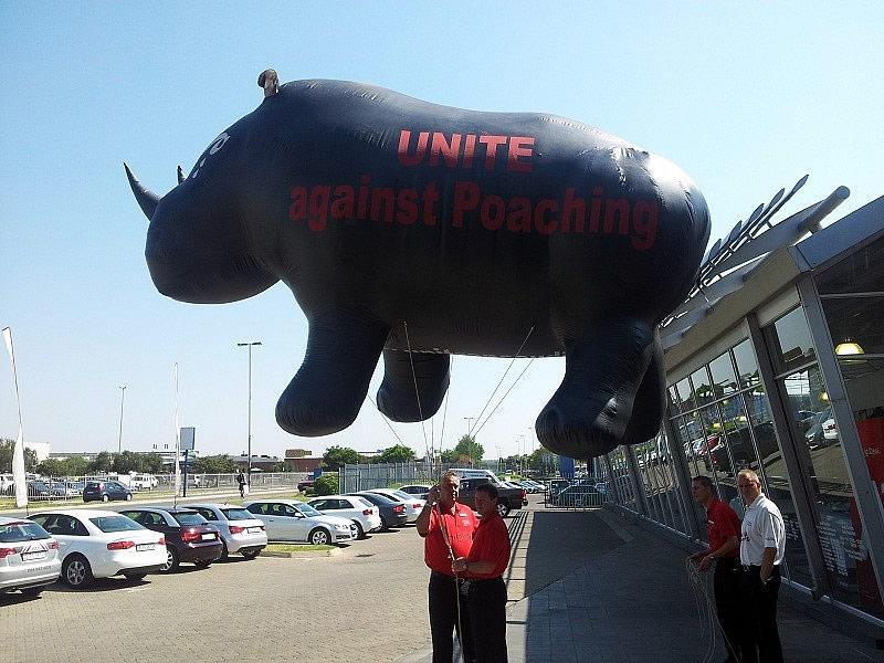 giant-rhino-air-sealed-inflatable
