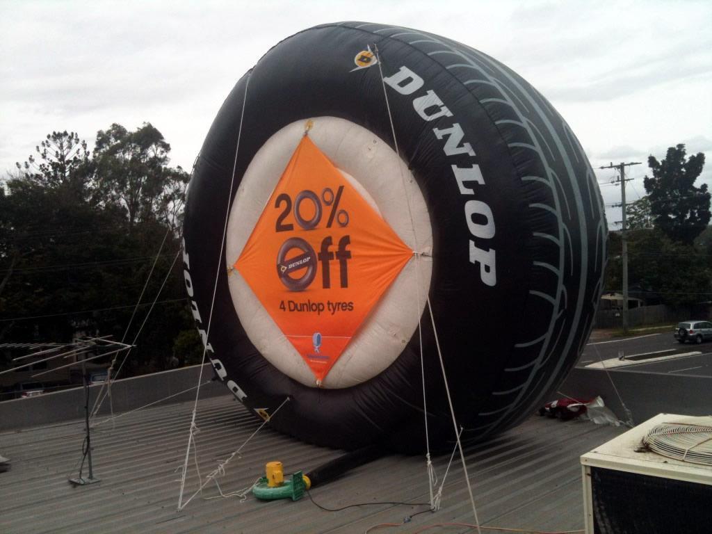 gaint-tyre-inflatable