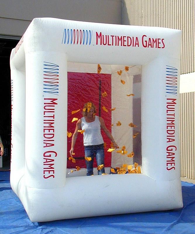square-design-cash-machine-inflatable