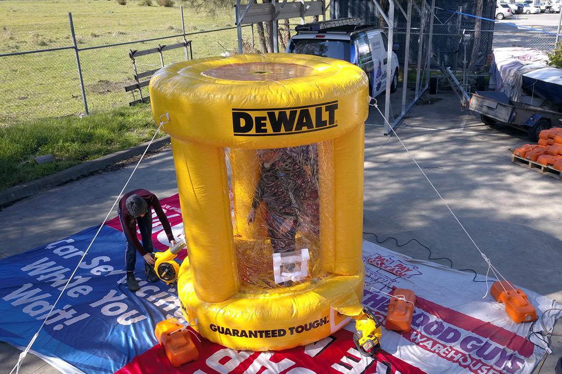 yellow-cash-grab-inflatable