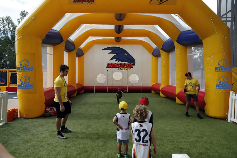 inflatable-rhino-kids-zone